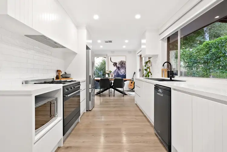 Fifth view of Homely house listing, 27 Selina Avenue, Mooroolbark VIC 3138