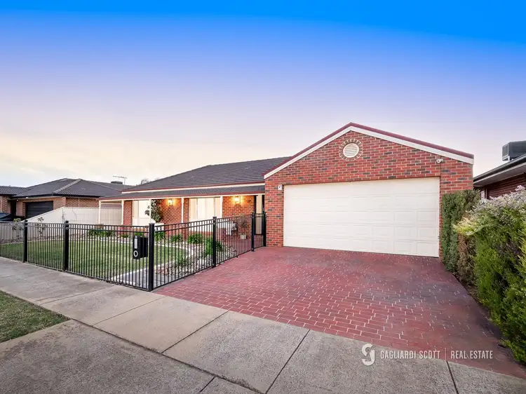 19 Kestrel Drive