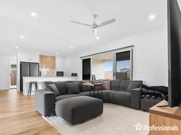Fourth view of Homely house listing, 6 Vue Way, Parkhurst QLD 4702