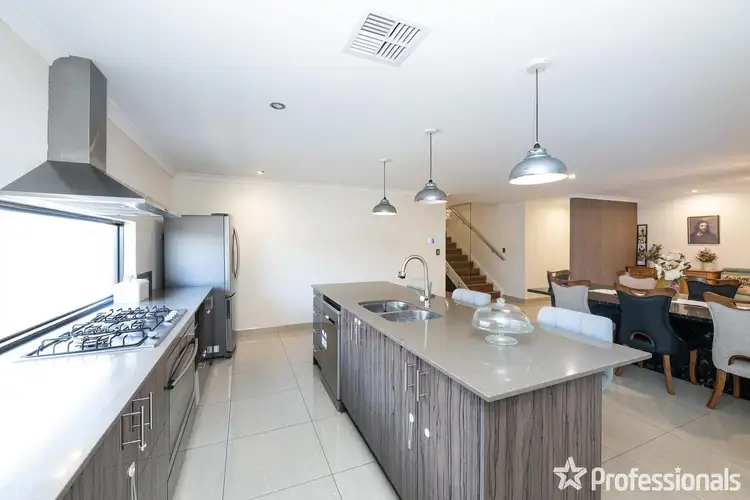 Second view of Homely house listing, 18 Halcyon Crescent, Aveley WA 6069