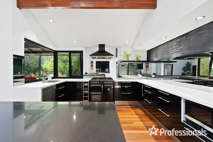 1 Bridle Drive