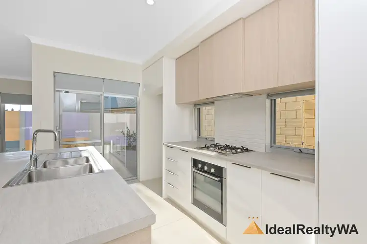 Sixth view of Homely house listing, 6 Serene Lane, Willetton WA 6155