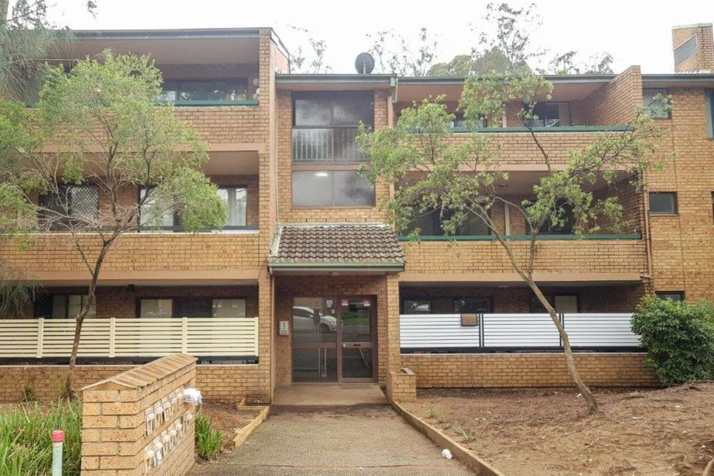 Main view of Homely unit listing, 8/21-23 Myrtle Road, Bankstown NSW 2200