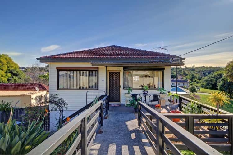 136 Lake Avenue, Cringila NSW 2502