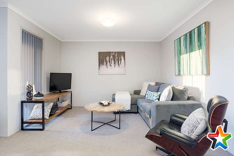 Fourth view of Homely house listing, 2 The Briars, Mooroolbark VIC 3138