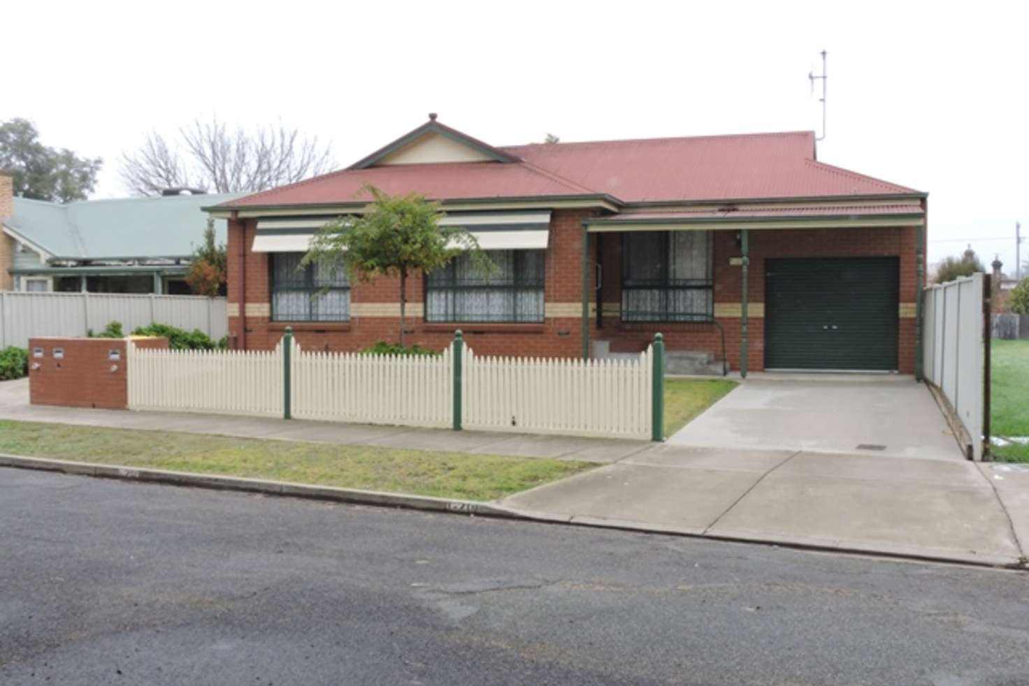 Main view of Homely townhouse listing, 1/20 Echuca Road, Mooroopna VIC 3629