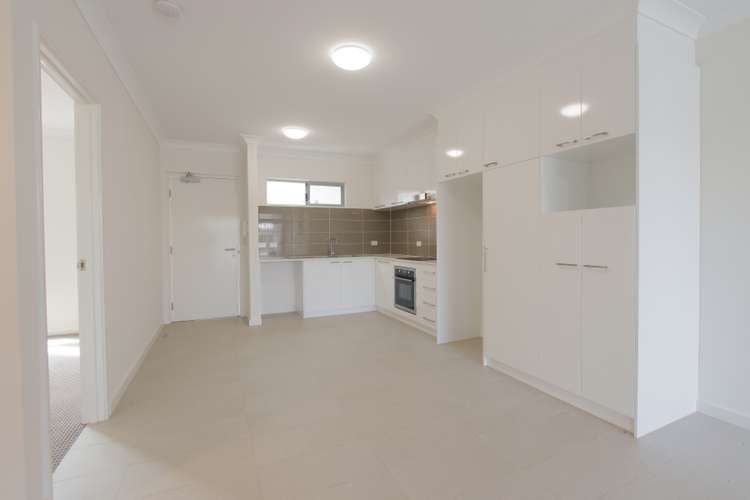 Fifth view of Homely unit listing, 61/16 Grey Street, Cannington WA 6107