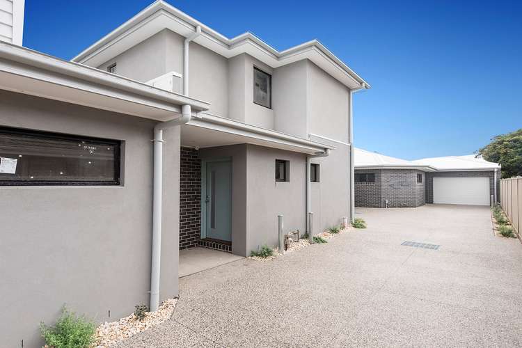 Main view of Homely townhouse listing, 2/76 Cyclamen Avenue, Altona North VIC 3025