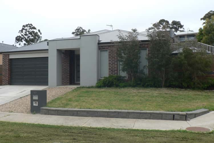 Main view of Homely house listing, 17 Phoenix Drive, Mount Clear VIC 3350