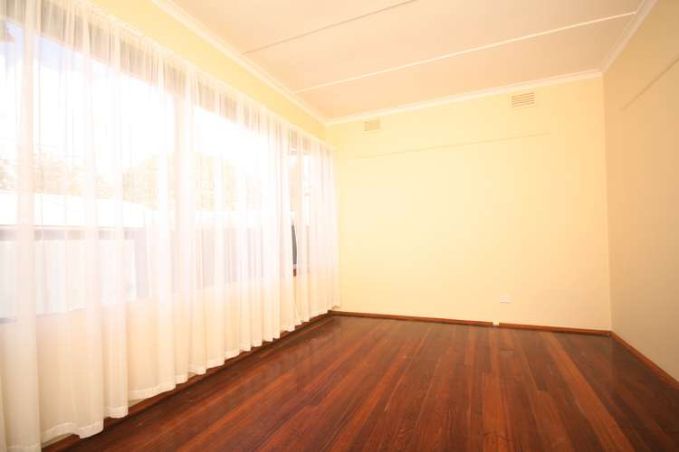 Fourth view of Homely house listing, 5 Waranga Crescent, Broadmeadows VIC 3047