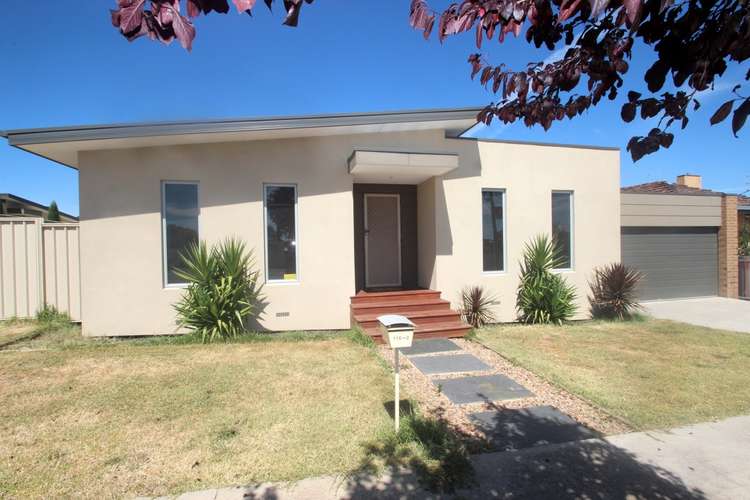 Main view of Homely unit listing, 2/116 Gillies Street, Maryborough VIC 3465