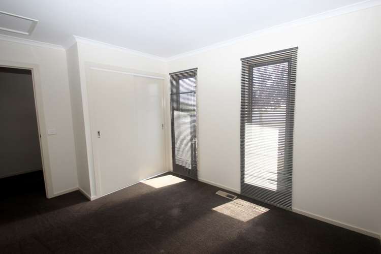 Sixth view of Homely unit listing, 2/116 Gillies Street, Maryborough VIC 3465