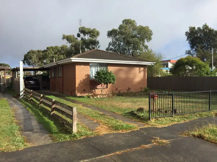 7 Warreen Street