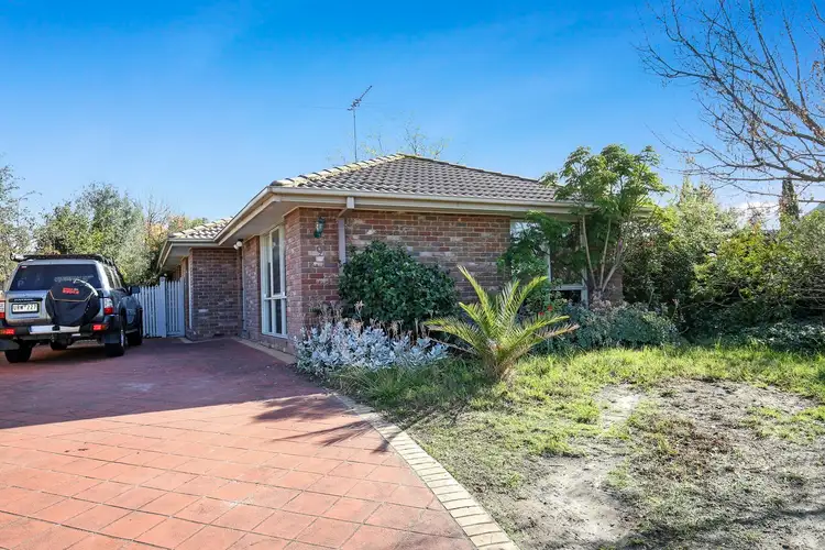 9 Dairy Close