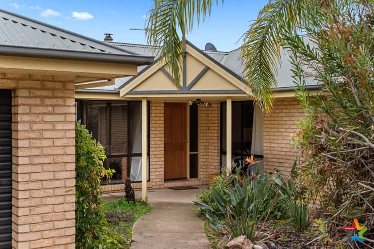 Second view of Homely house listing, 7 Elizabeth Crescent, Bellbridge VIC 3691