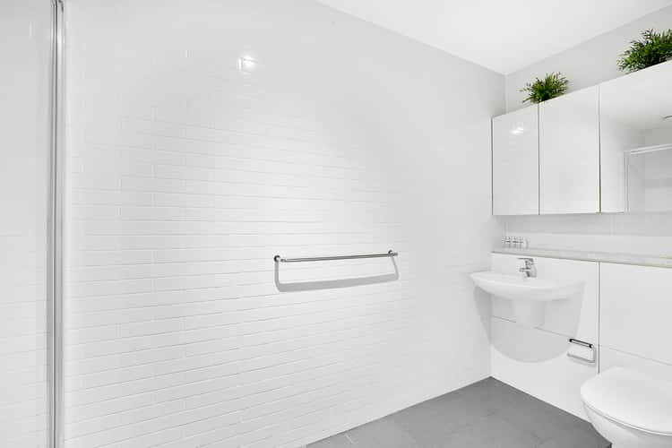 Sixth view of Homely apartment listing, 2301/28 Wills Street, Melbourne VIC 3000