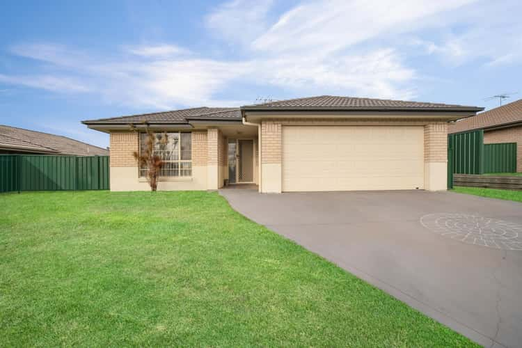 Main view of Homely house listing, 115 Aberglasslyn Road, Rutherford NSW 2320