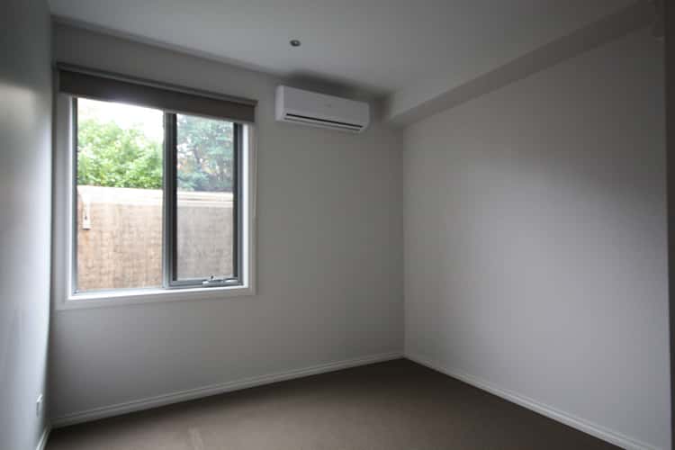 Fifth view of Homely townhouse listing, 2/29 Hilda Street, Glenroy VIC 3046