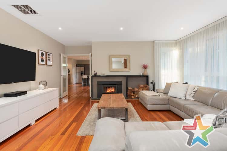 Second view of Homely house listing, 4 Balcombe Court, Croydon VIC 3136
