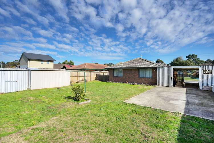 Sixth view of Homely house listing, 18 Benambra Way, Hampton Park VIC 3976