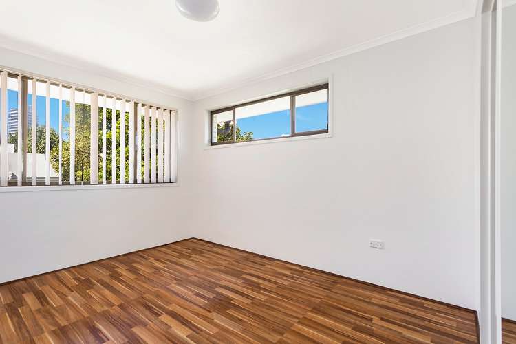 Second view of Homely apartment listing, 6/12 Rosewood Avenue, Broadbeach QLD 4218