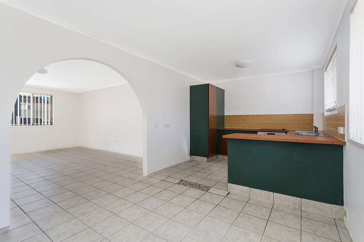Fourth view of Homely apartment listing, 6/12 Rosewood Avenue, Broadbeach QLD 4218