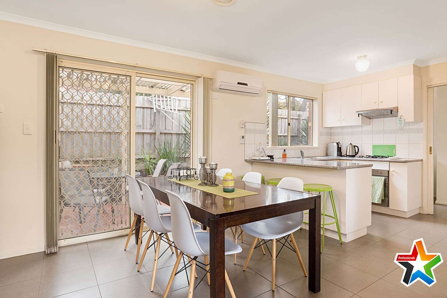 Main view of Homely unit listing, 3/30 Liverpool Road, Kilsyth VIC 3137