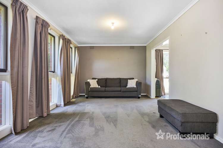 Fifth view of Homely house listing, 1 Donald Close, Kilsyth VIC 3137