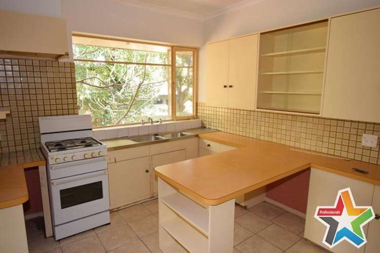 Third view of Homely house listing, 5 Wendover Avenue, Bayswater North VIC 3153