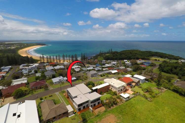 Main view of Homely house listing, 2/26 High Street, Black Head NSW 2430