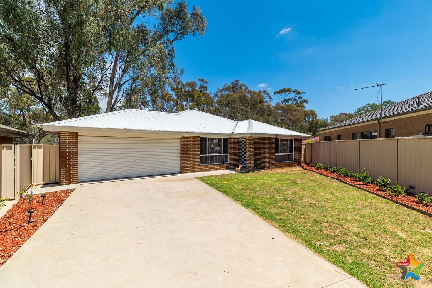 Main view of Homely house listing, 5 Bandicoot Lane, Bandiana VIC 3691