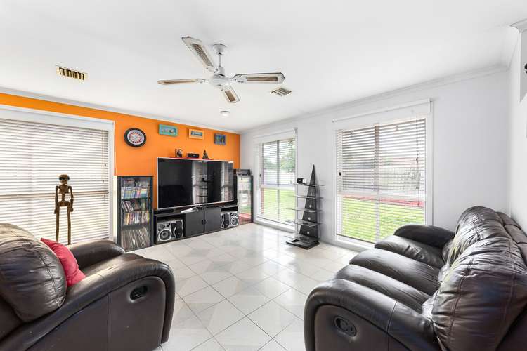 Second view of Homely house listing, 7 Alawa Court, Keilor Downs VIC 3038