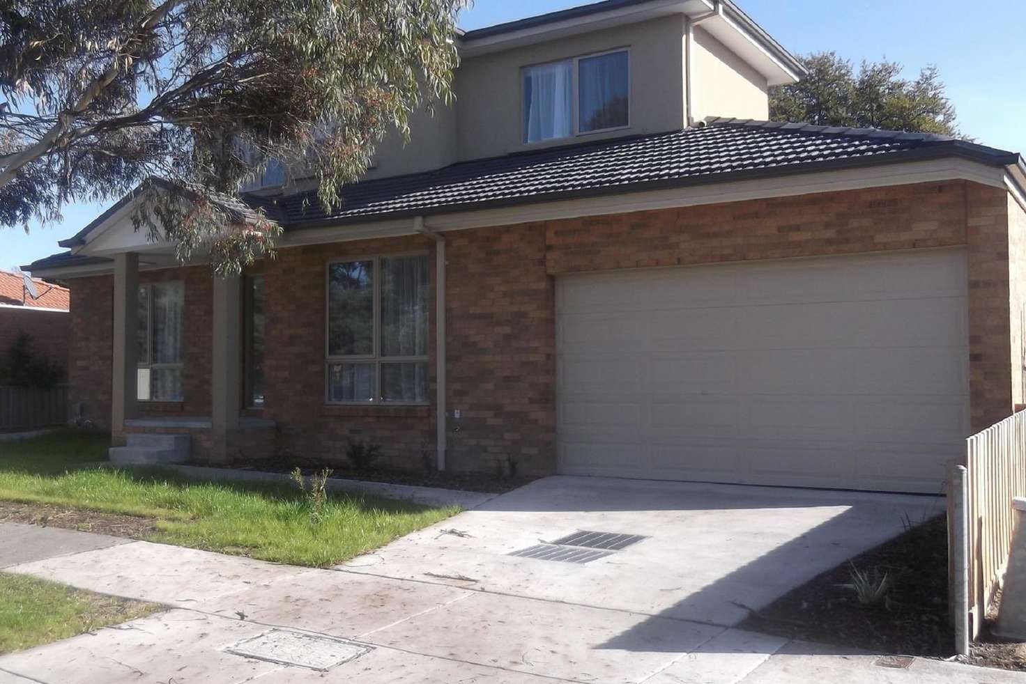 Main view of Homely townhouse listing, 1/13 Railway Crescent, Croydon VIC 3136