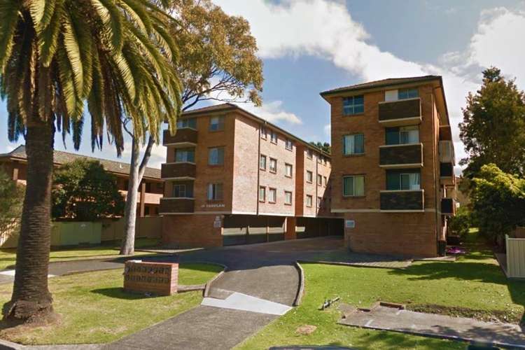 Main view of Homely unit listing, 12/18 Robinson Street, Wollongong NSW 2500