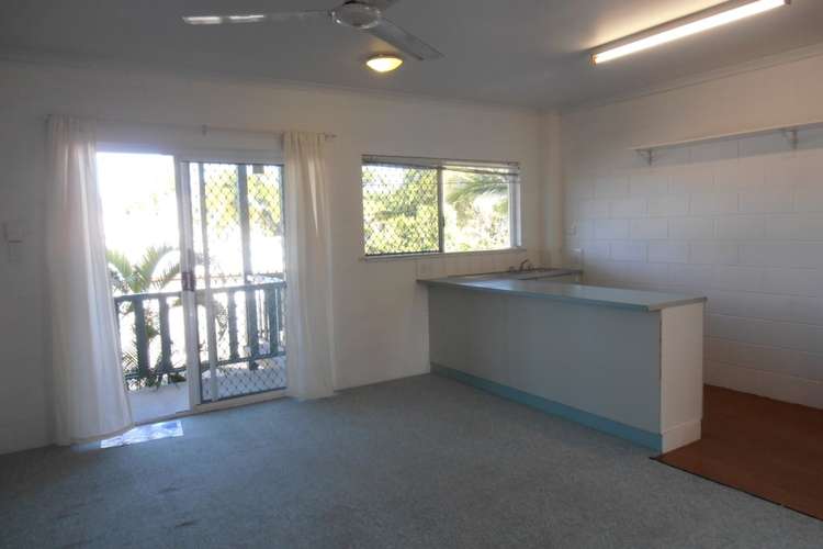 Third view of Homely unit listing, 10/10 Springfield Crescent, Manoora QLD 4870