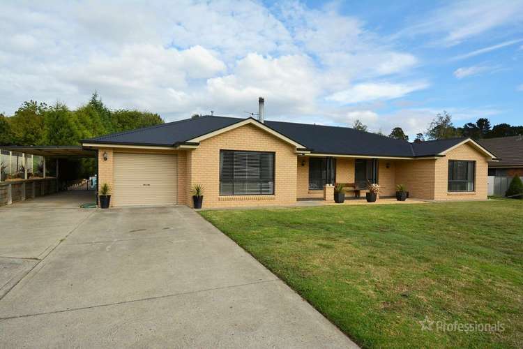 Second view of Homely house listing, 10 Windarra Place, Marrangaroo NSW 2790