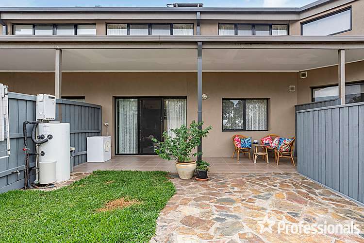 Main view of Homely unit listing, 37 White Close, Lilydale VIC 3140