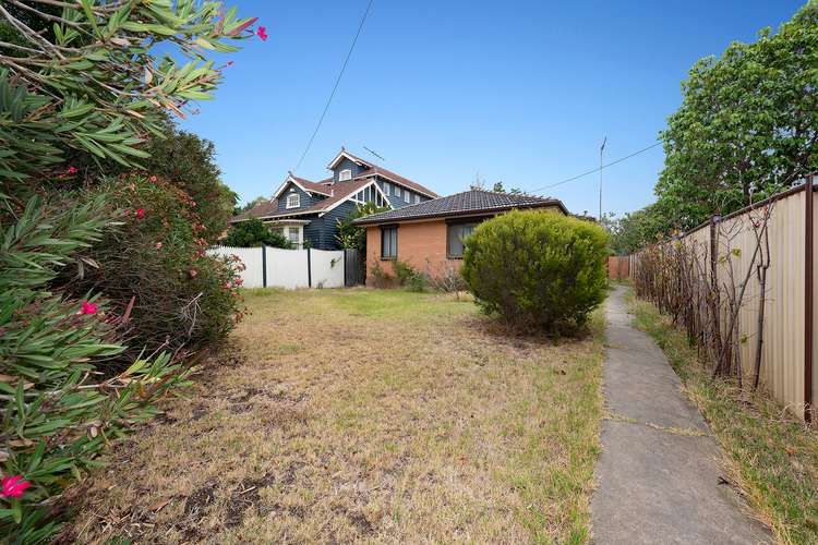 Third view of Homely house listing, 122 Albert Street, Seddon VIC 3011