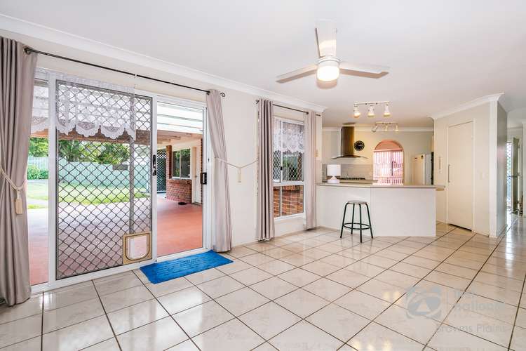 Fifth view of Homely house listing, 18 Titan Crt, Boronia Heights QLD 4124