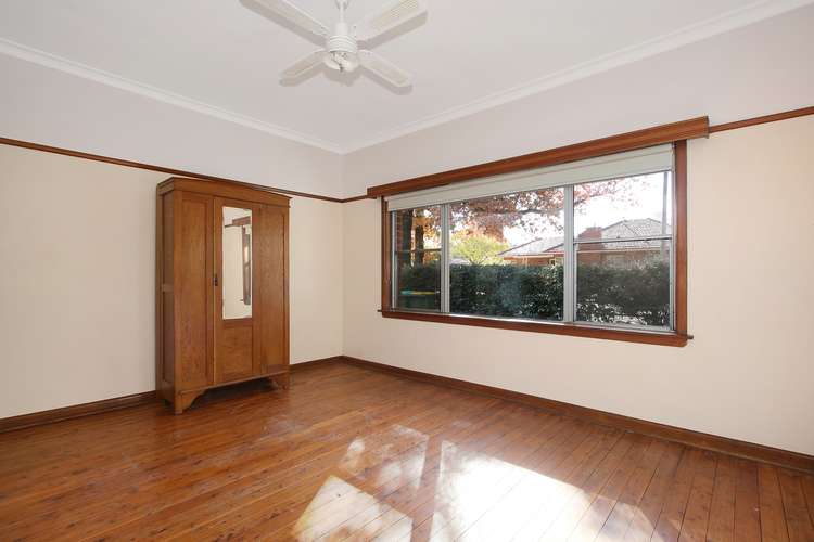 Fifth view of Homely house listing, 485 Crisp Street, Albury NSW 2640