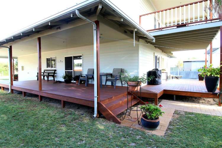 Second view of Homely house listing, 17 Drummond Circus, Cervantes WA 6511
