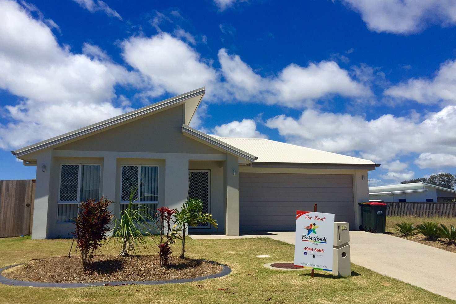 Main view of Homely house listing, 15 Burleigh Court, Blacks Beach QLD 4740