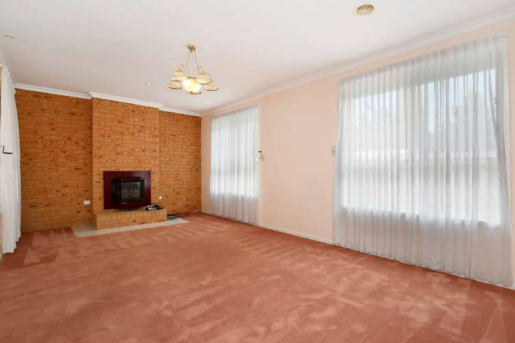 Fifth view of Homely house listing, 16 Mitchell Court, Taylors Lakes VIC 3038