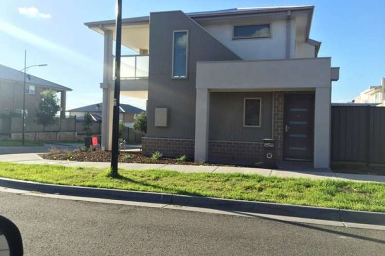 Second view of Homely townhouse listing, 10 Baronial Way, Craigieburn VIC 3064
