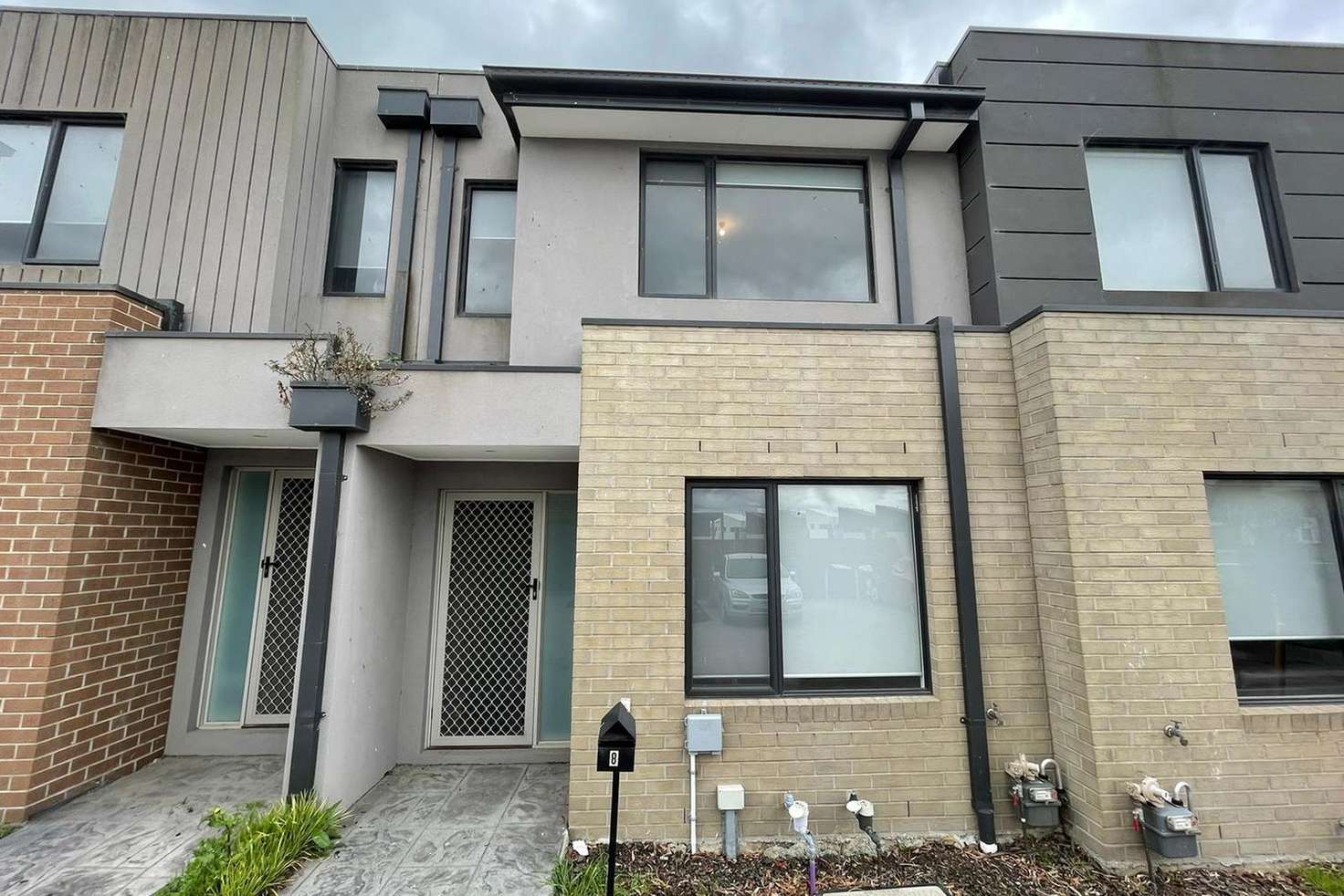 Main view of Homely townhouse listing, 8 Banrock Place, Wollert VIC 3750
