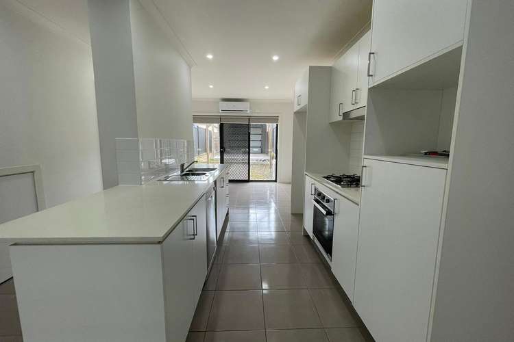 Second view of Homely townhouse listing, 8 Banrock Place, Wollert VIC 3750