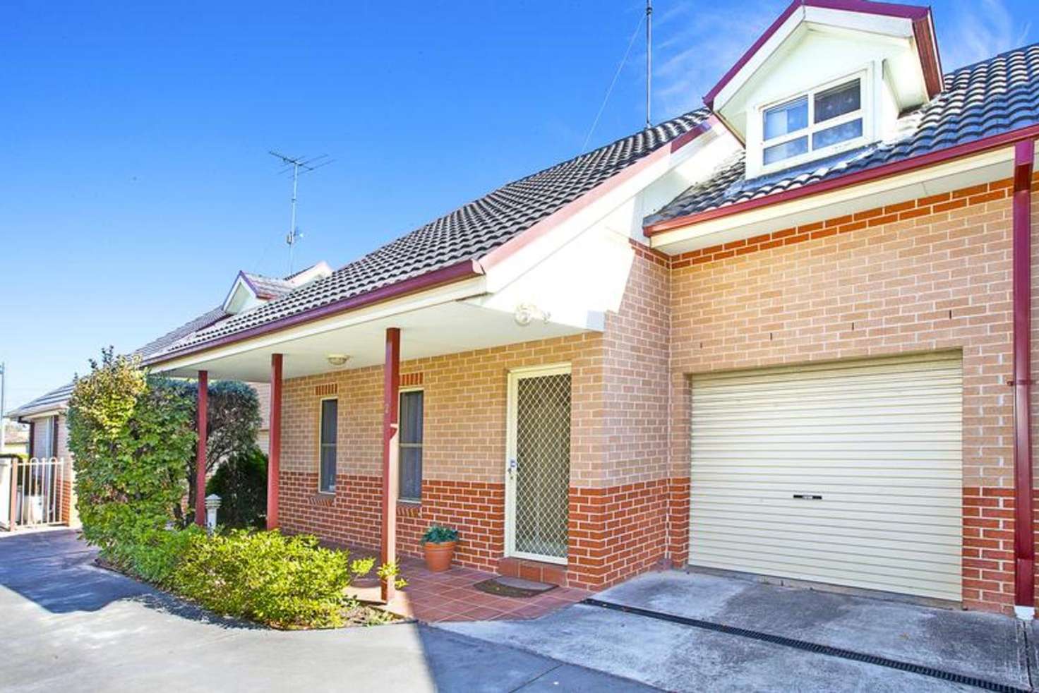 Main view of Homely townhouse listing, 2/31 Saddington Street, St Marys NSW 2760