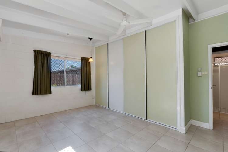 Fourth view of Homely semiDetached listing, 1/8 English Street, Manunda QLD 4870