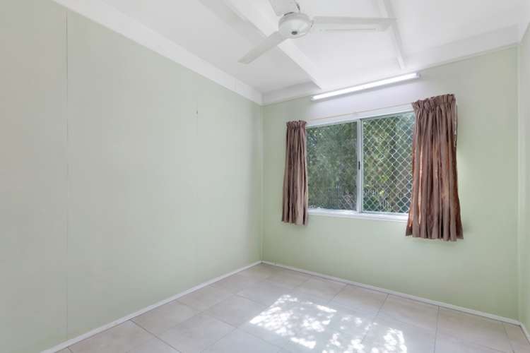 Sixth view of Homely semiDetached listing, 1/8 English Street, Manunda QLD 4870