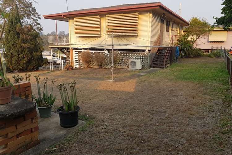 Second view of Homely house listing, 11 Carlyle Street, Seventeen Mile Rocks QLD 4073